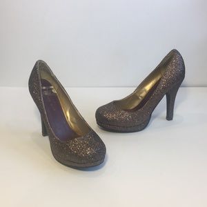 Madden Girl Fawwn Glitter Sparkle Purple Pumps